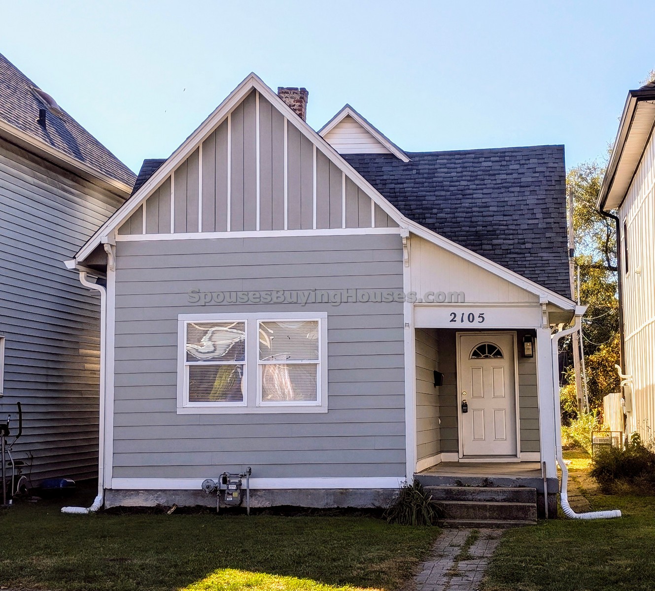 2105 Lexington Avenue